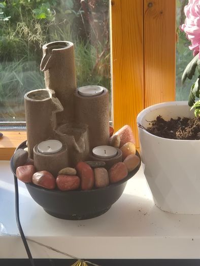 Small tabeletop candle fountain