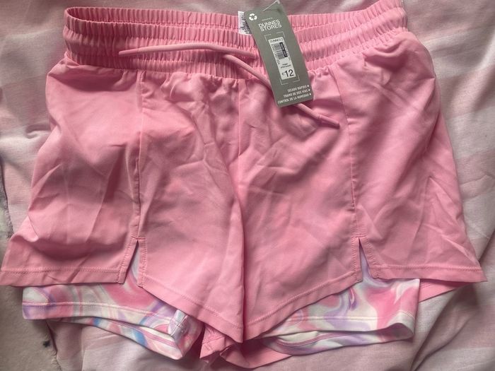 Brand New with Tags, girls 25inch waist leggings, shorts & jogger bundle.