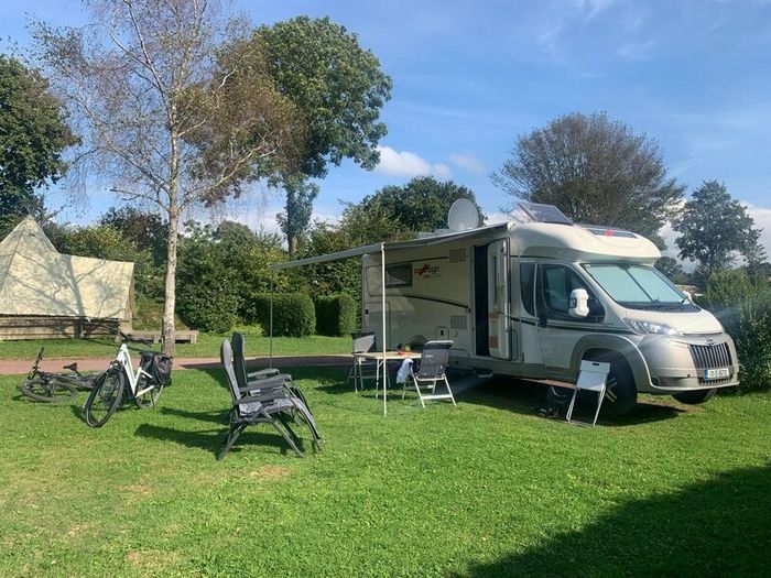 Carthago Chic C-Line - Crazy High Spec 2017
