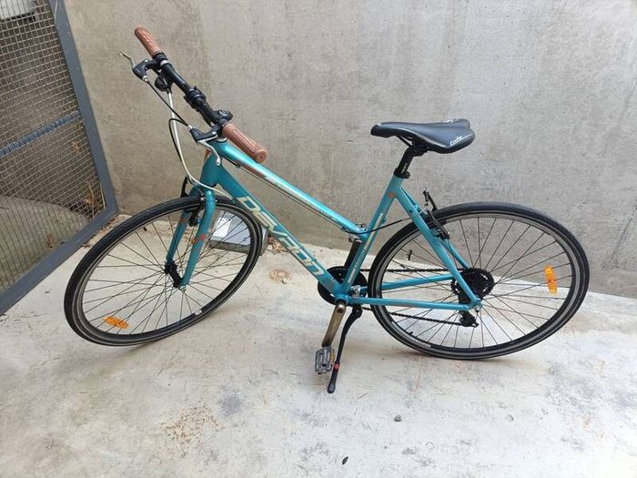 Ladies bike size M