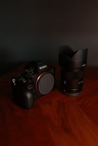 Sony A7R III + Zeiss 1.8 55mm Lens