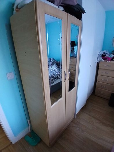 wardrobe