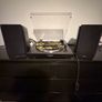 Turntable/Speaker Bundle Image 3