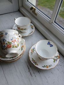 aynsley cups