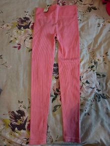 pink leggings