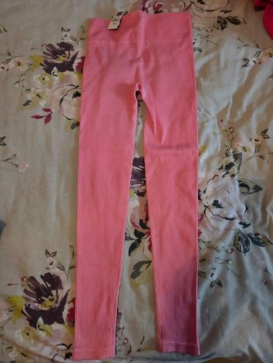 women pink leggings