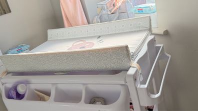 Baby changing table + baby bath