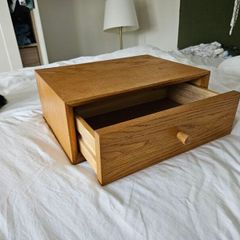 Floating bedside table / drawer