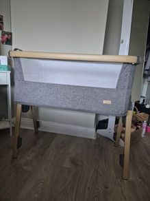 Tutti Bambini CoZee 2-in-1 Baby Bassinet & Bedside Sleeper