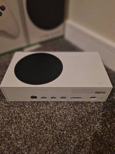 Xbox Series S 512GB, Original Box, Fully tested.