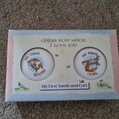 Tooth and curl set