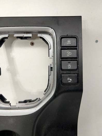93300d7910 Hyundai Tucson 2017 Cup Holder Centre Console Trim Panel 84652d7601 A2l5b4s