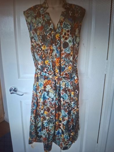 Avoca Ireland Botantical Shift Dress Size S