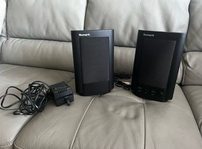10" Bookshelf amplifier powered Monitor speakers pair