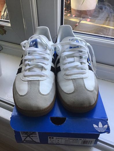 Adidas Samba runners (Size 8.5)