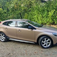 Volvo V40 2016