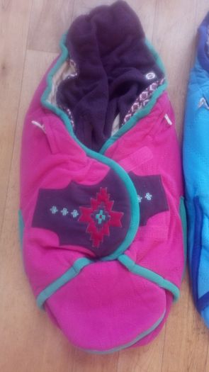 Two lodger bunker footmuffs
