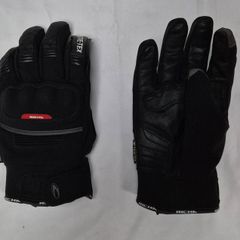 Richa Gloves