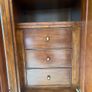 Willis & Gambier Wardrobes Image 7