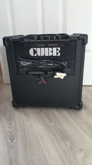 Guitar Amplifier - Roland Cube 20XL
