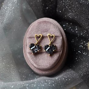 Silver Heart-shaped earrings