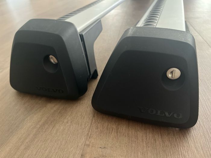 Genuine Volvo XC90 roof load bars 2016+