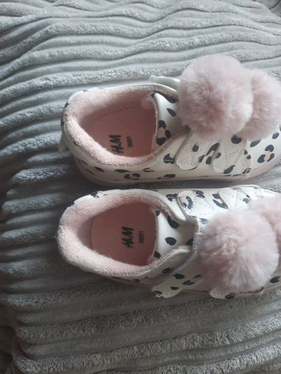 Girls bobble shoes from h&m