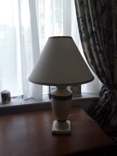 vintage table lamp