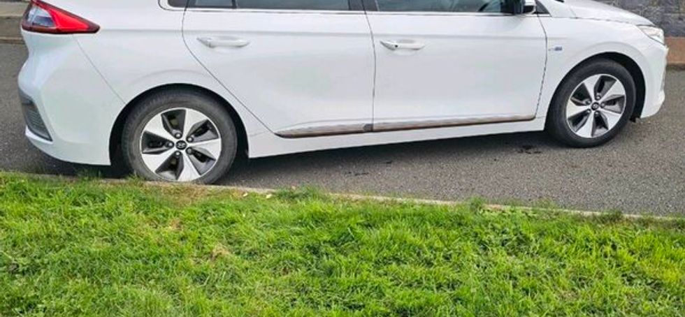 2017 Hyundai Ioniq Electric, 83,282 miles