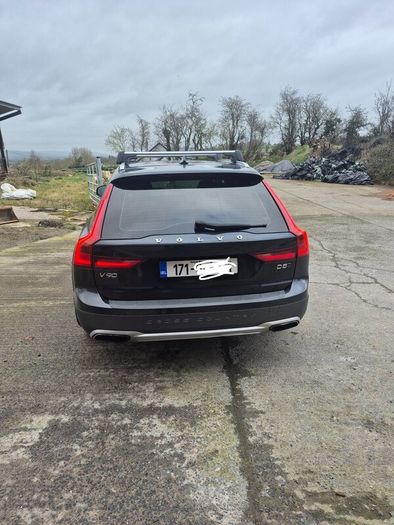 Volvo V90  cross country 2.0l D5 engine AWD