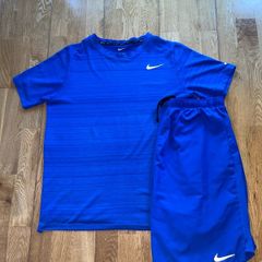 Nike Miler set