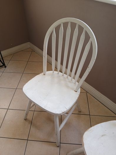 Chairs free x2