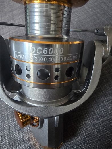 fishing reel