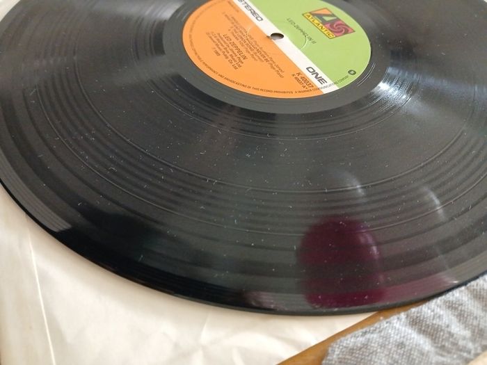Led zeppelin albums II and IV(US)