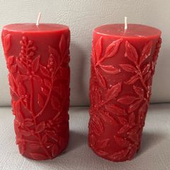 2 x Etched Red pillar candles