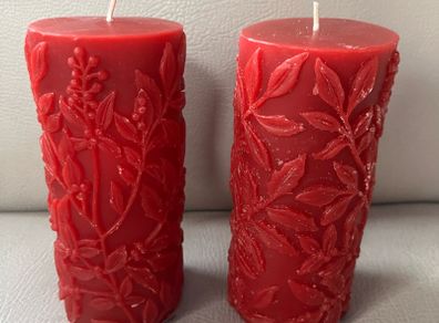 2 x Etched Red pillar candles
