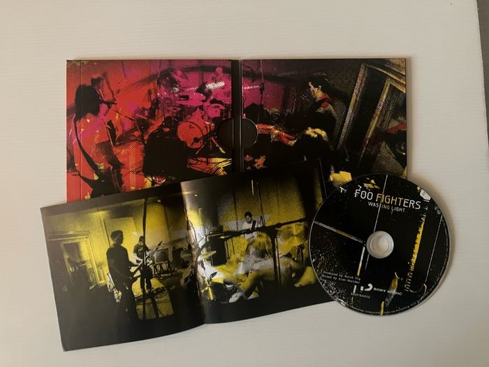 Foo Fighters Wasting Light CD Digipak
