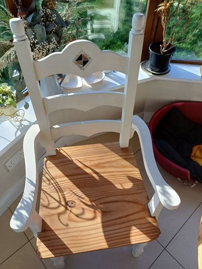 Dining Table and Chair Set