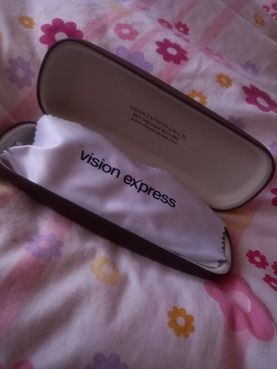 Glasses Box