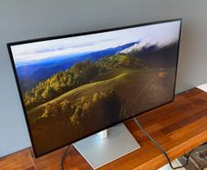 Dell 27" 4K Monitor U2723QE