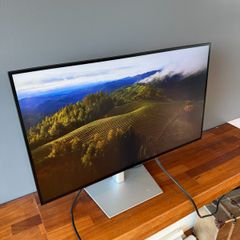 Dell 27" 4K Monitor U2723QE