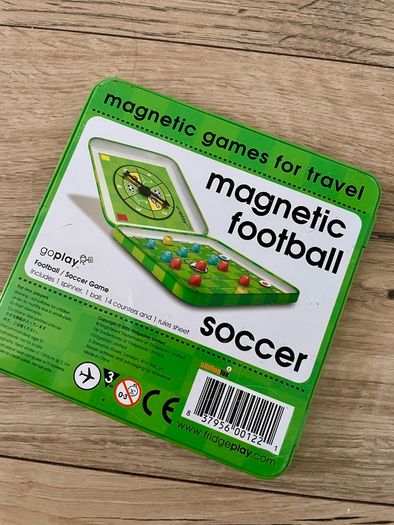 Magnetic Soccer travel game tin