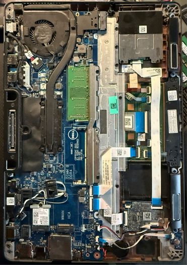 Dell Latitude E7470 Touchsreen for parts or repair