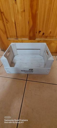 wooden display advertising crisps crate,good condition, buyer collects,or pays postage,