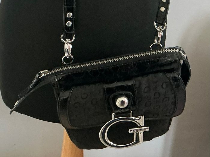 guess crossbody bag