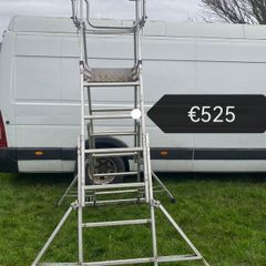 YOUNGMAN 4-6 step podium extendable ladder