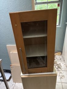 kitchen / bathroom unit