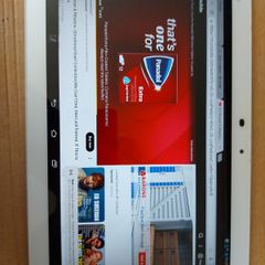 ARROWS 10.1 inch Tablet, Model FJT21, 64GB, in excellent condition, great for youtube and watching movies