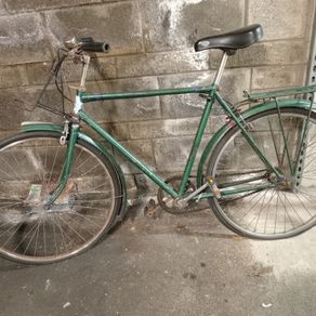 Vintage Triumph Raleigh Gents Bicycle