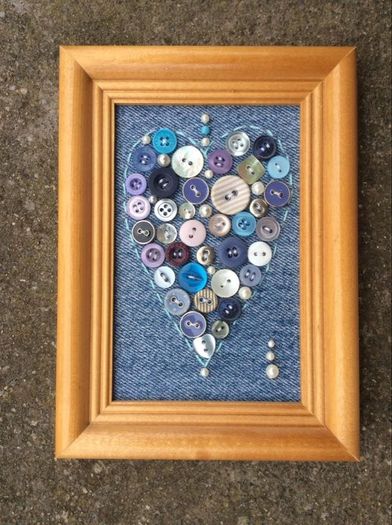 Button Heart Canvas